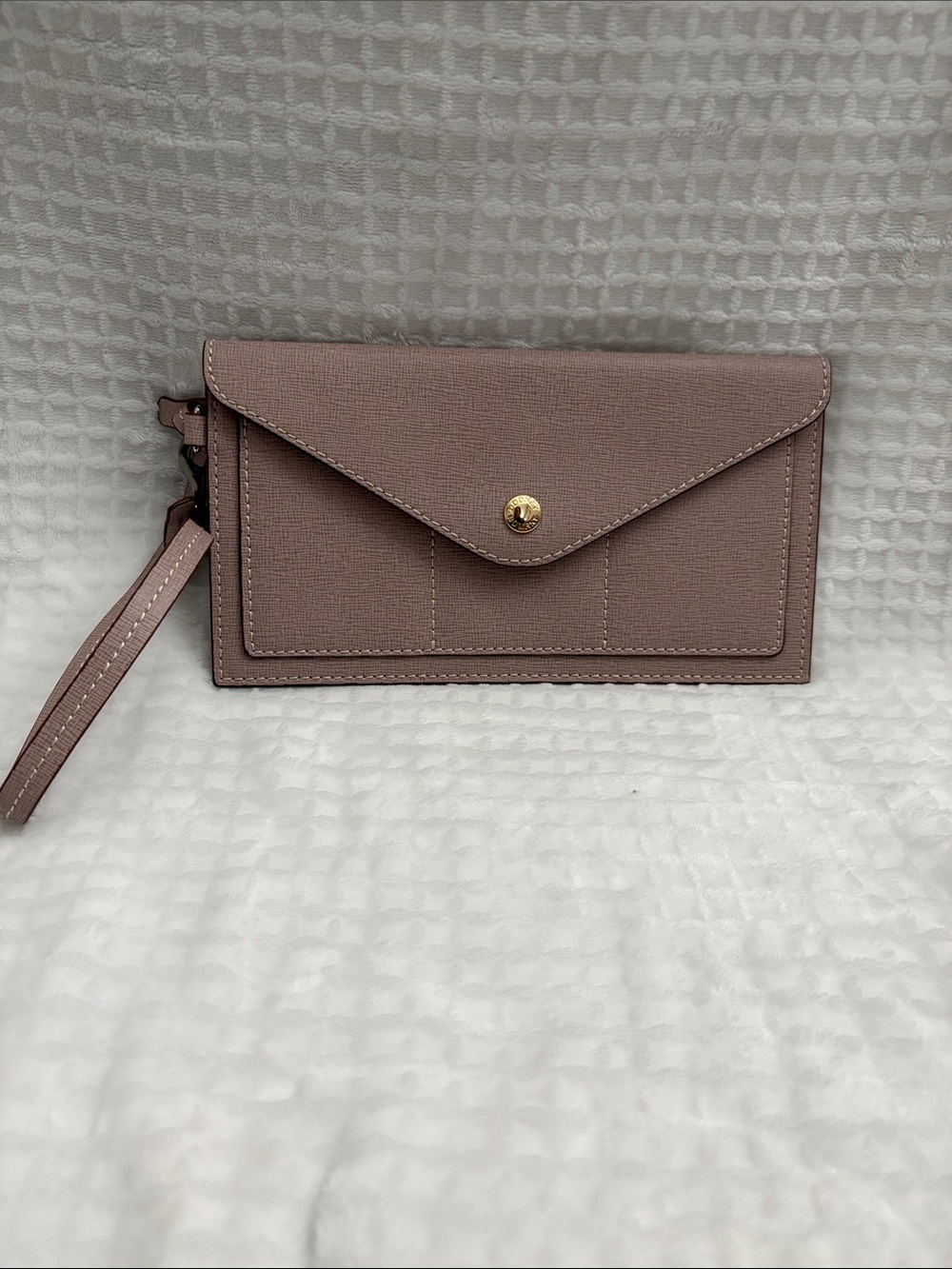 Dooney & Bourke NWOT Taupe Saffiano Leather Slim Envelope Wristlet